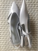 Balerinki jasnoszare z odkrytą piętą 37 ZARA