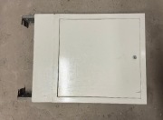 Skrzynka/Szafka podtynkowa 630x500 mm, 120 mm głębokości z rozdzielaczem