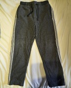 Materiałowe, chłopięce spodnie z podszewką w rozmiarze 122/128