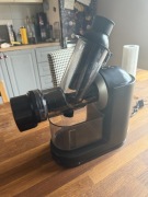 Wyciskarka wolnoobrotowa Philips HR1889/70 Soki Owoce Warzywa