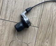 Obrotowa manetka przód: SRAM X-9. 3 biegi, Grip Shift