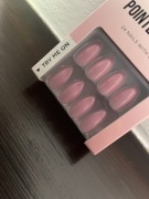 Sztuczne paznokcie tipsy