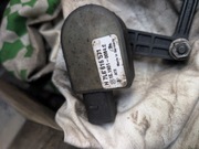 Czujnik poziomu VW audi 7L6616571