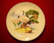 Żurawie - symbol szczęścia i wierności - porcelanowy talerz ozdobny .