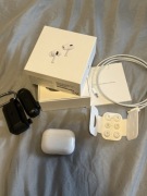 Oryginalne słuchawki Apple AirPods Pro 2 gen Lightning