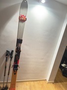 narty skiturowe z zestawem