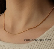 Damski łańcuszek złotego koloru całkowita długość 44cm
