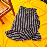 Spódnica asymetryczna Liberté w paski, wiązana, rozmiar S