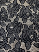 WYPRZEDAŻ DZIANINA DRUKOWANA KWIATY ŚR GRUBOŚCI JAK PUNTO  KUPON 2,2m