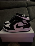 WMNS AIR JORDAN 1 MID