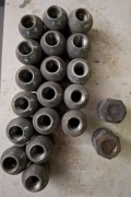 Nakrętki do kół Mazda na klucz 23mm CX5