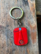 Oryginalny czerwony brelok do kluczy Vespa