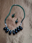 Komplet zielony naszyjnik i kolczyki . Koraliki szklane. PRL.