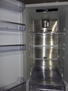 Lodówka Beko MCNA 406E63ZXBN -uszkodzona