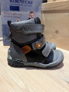 Trzewiki sztyblety zimowe ocieplane na rzepy kornecki rozmiar 22