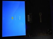 Zestaw 4 szt Tablety włączają się i starują