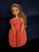 Ręcznie robiona sukienka na szydełku dla lalki Barbie Dream Besties