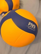 Piłka FIVB V300W - NOWA