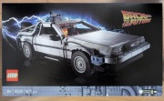 LEGO 10300 - Wehikuł czasu z „Powrotu do przyszłości”