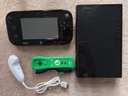 Konsola WII U z zestawem 8 gier