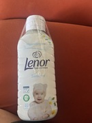 Płyn do płukania Lenor biały Sensitive XL PACK