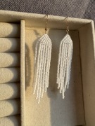 Kolczyki z koralików handmade boho vintage biale Preciosa szklane koralik