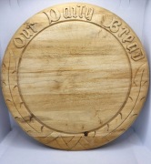 Deska do chleba ręcznie rzeźbiona