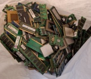 PAMIĘCI RAM I PROCESORY Z ODZYSKU W TYM CERAMICZNE NIETESTOWANE 3 KG!