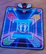 Cyfrowa mata do tańca Muzyka zabawa dla dzieci wyzwanie gwiazdy popu