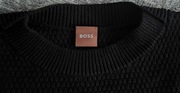 Czarny sweterek BOSS, rozmiar S