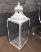 Latarenka metalowa biała