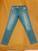 Jasnoniebieskie dżinsy jegginsy Esmara prosta nogawka 42 XL