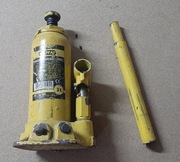 Lewarek hydrauliczny