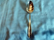 Duża łyżka na centrum stołu WMF