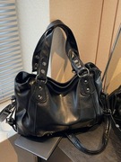 Nowa czarna duża torebka podróżna pojemna elegancka modna stylowa + GRATIS