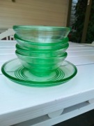 talerzyki zielone plus spodeczki szt. 4+4 komplet