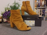 Buty botki Ryłko na obcasie welurowe jasny brąz bez palców 41