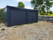 Garaż z płyt warstwowych 6x5,8m