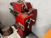 Wytaczarka do bębnów hamulcowych, tokarka