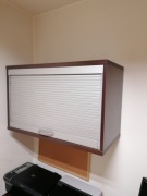 Szafka ścienna wisząca