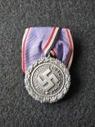 Niemcy, III Rzesza, Luftschutz medal na szpandze