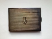 PAPIEROŚNICA SREBRNA ZE ZŁOTYM MONOGRAMEM