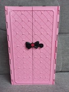Barbie różowa szafa/garderoba dla lalek wraz z ubrankami i akcesoriami