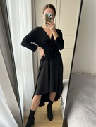 Czarna wyjściowa sukienka midi asymetryczna Chiara Forthi L 40