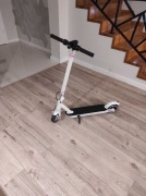 Hulajnoga elektryczna Gogen Voyager 250W