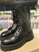 Botki typu workery marki Inuovo