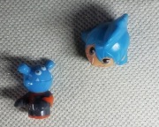 Figurka Obcego w przebraniu