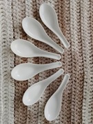 Asia Style nowe porcelanowe łyżki chińskie do ramen miso - komplet 6 sztuk.