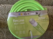 Wąż ogrodowy 50 m i średnicy 1/2 cala (13 mm).