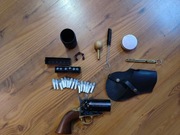 100 g.Kabura.Patrony. Kominki berylowe. Rewolwer  Pepperbox